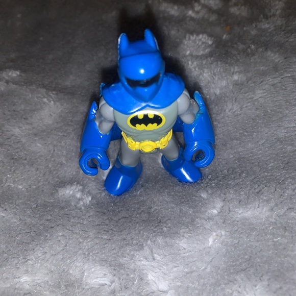 Fisher Price Imaginext Batman Blue Gray Mini Action Figure Toy - Picture 2 of 4